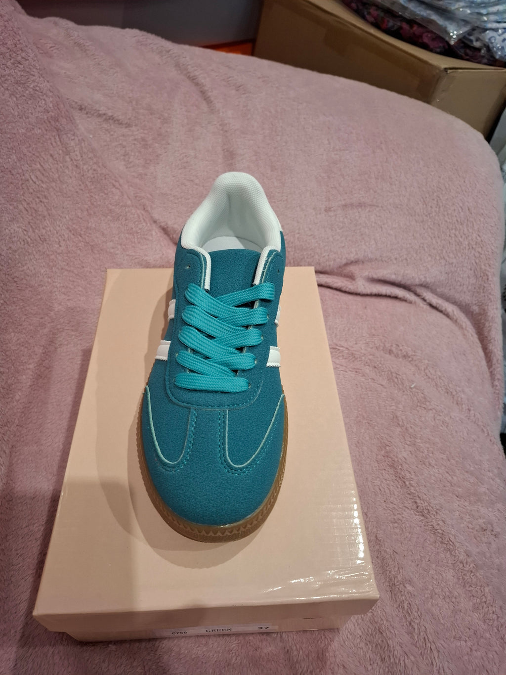 Baskets Femme à Lacets – Modèle Tendance – 4 Coloris